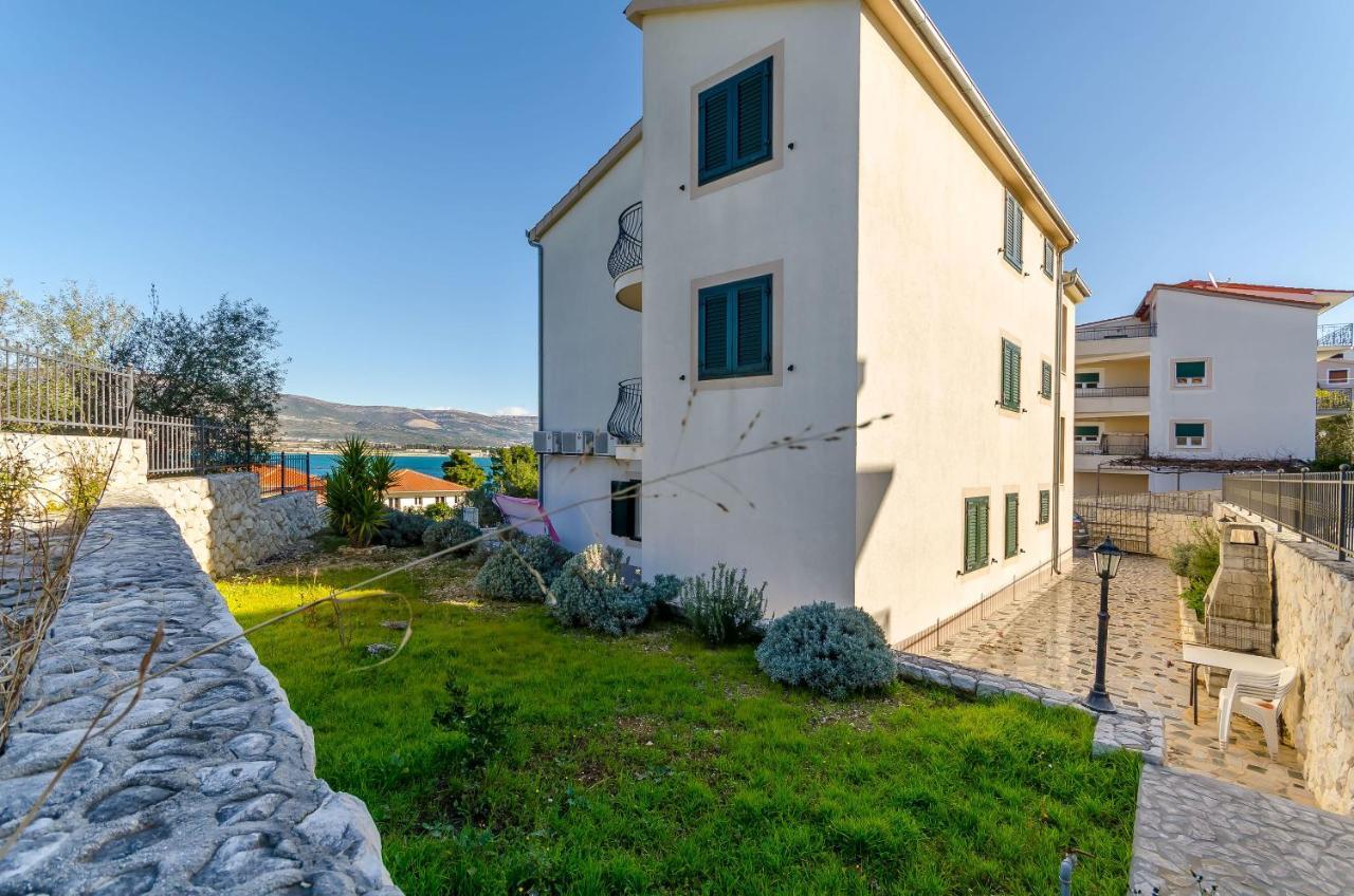 Apartments Mia Trogir Eksteriør billede