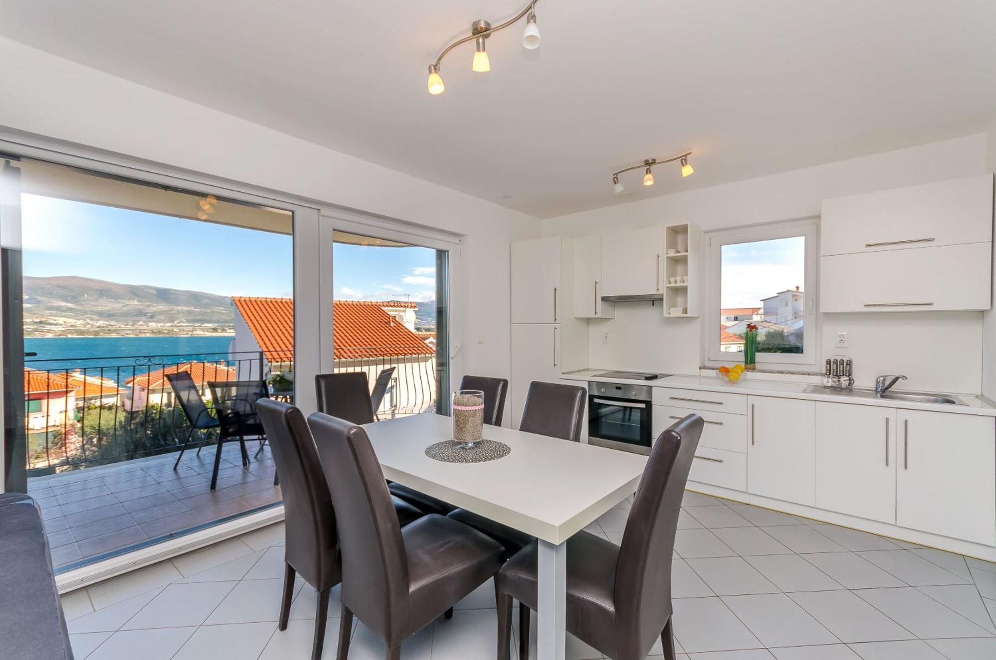 Apartments Mia Trogir Eksteriør billede
