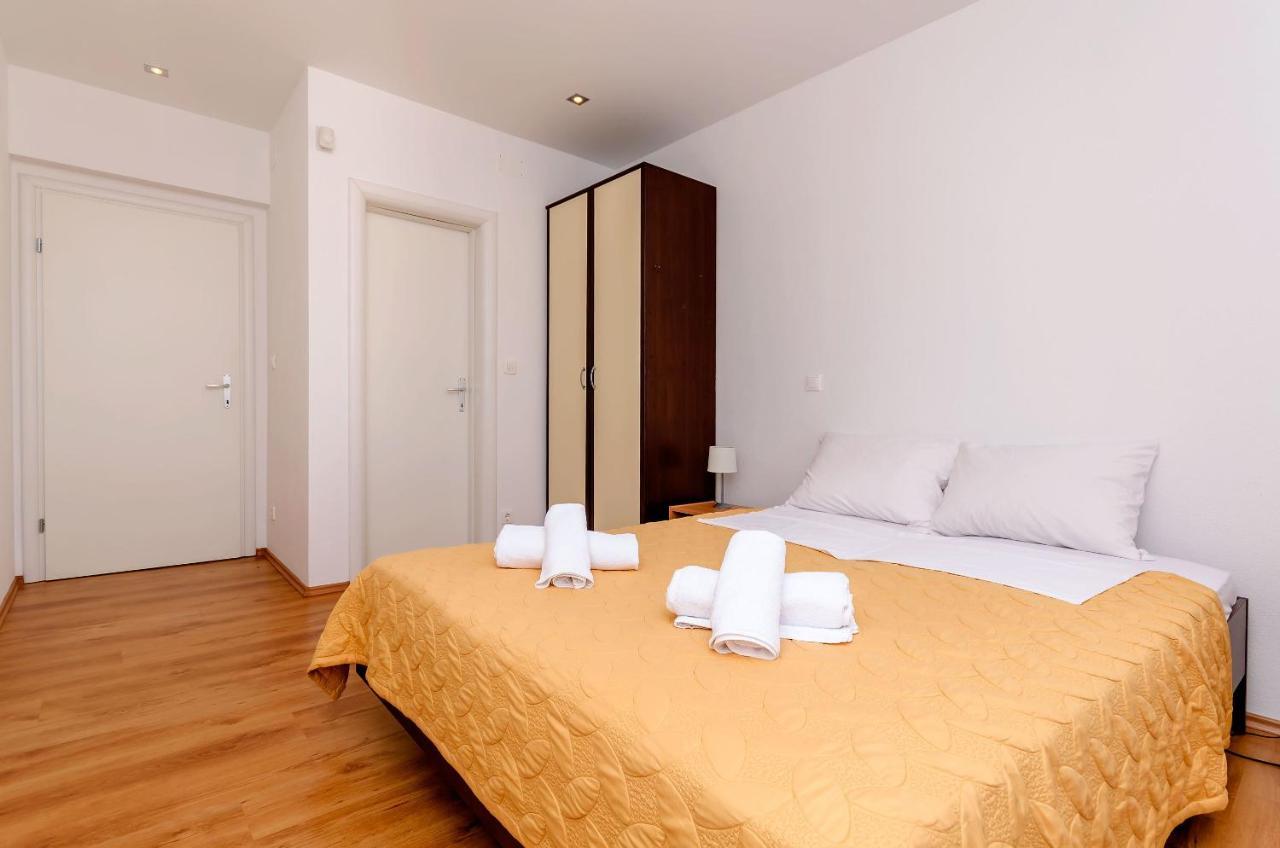 Apartments Mia Trogir Eksteriør billede